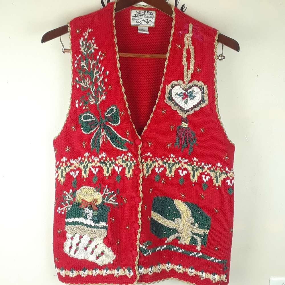 Heirloom collectibles holiday vest